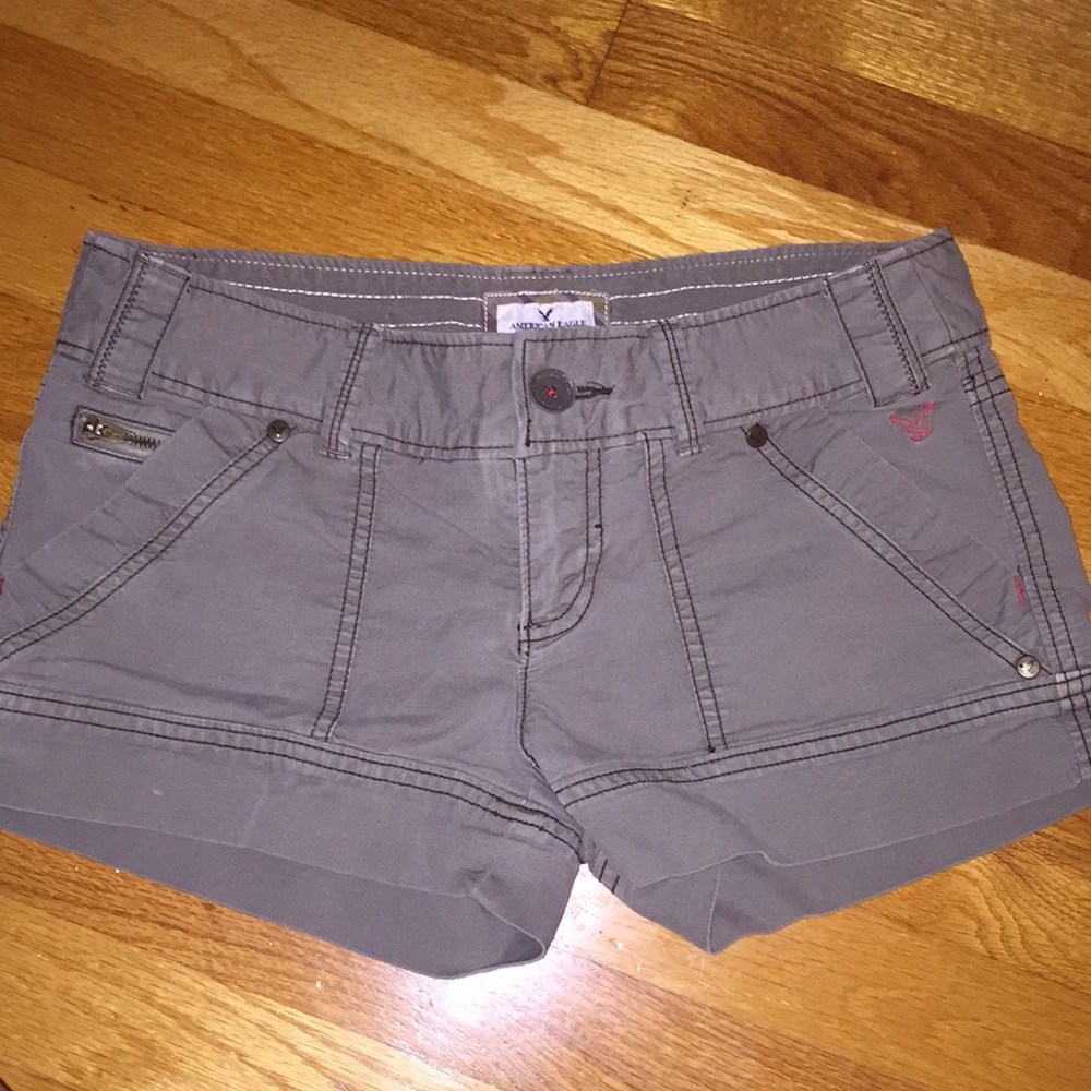 American Eagle army green shorts